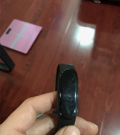 小米手环5标准版，8成新，腕带是后配的，充...