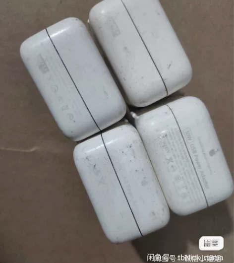二手苹果10W2.1A 充电头成色如图， ...
