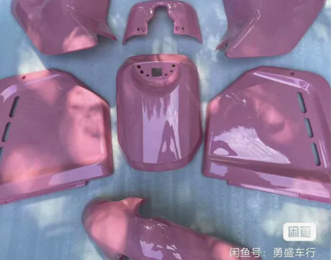 #小牛电动 U+B最新珍珠粉 粉嫩中的劳斯...