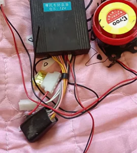 豪爵摩托车报警器 感兴趣的话点“我想要”和...