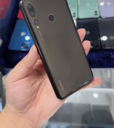 华为畅享9s、4+128g 感兴趣的话点“...