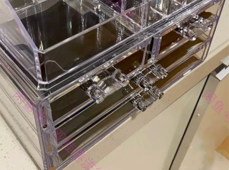 【便宜出】透明化妆品防尘收纳盒塑料护肤亚克...