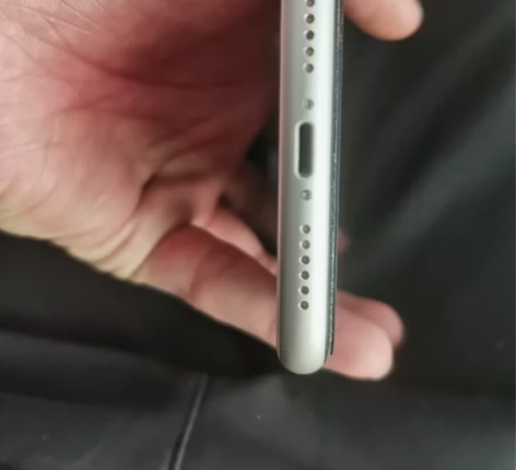 苹果11 本地出 感兴趣的话点“我想要”和...