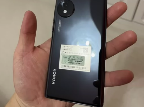 荣耀70,12256,用了几个月,成色99...