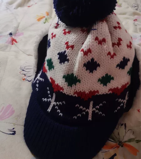 全新韩国米字鸭舌男童帽子 帽顶款式：圆顶 ...