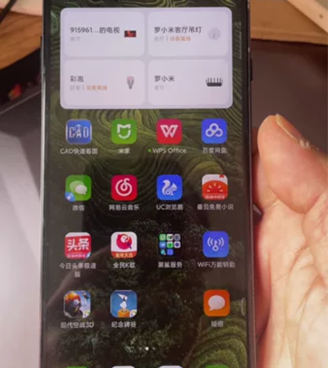 黑鲨手机3s 12+126，纯原装的，九成...