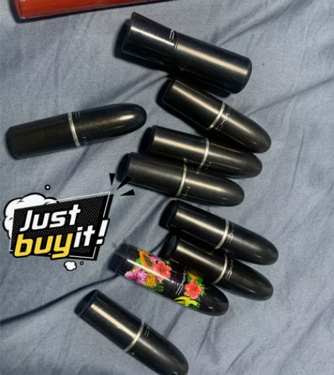 MAC魅可 口红,日本购入,有一只花色是当...