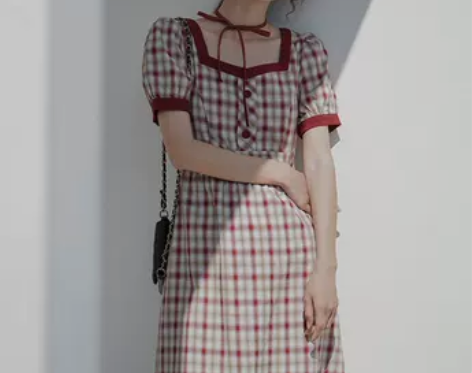 红色格子连衣裙女夏新款桔梗复古法式小众裙子...