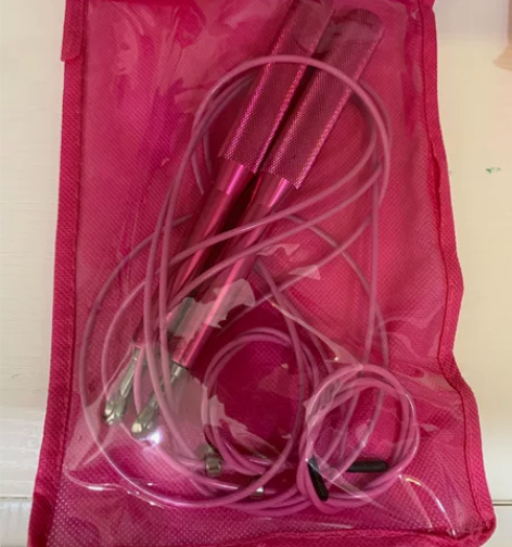 全新竞速跳绳 桃红色 感兴趣的话点“我想要...