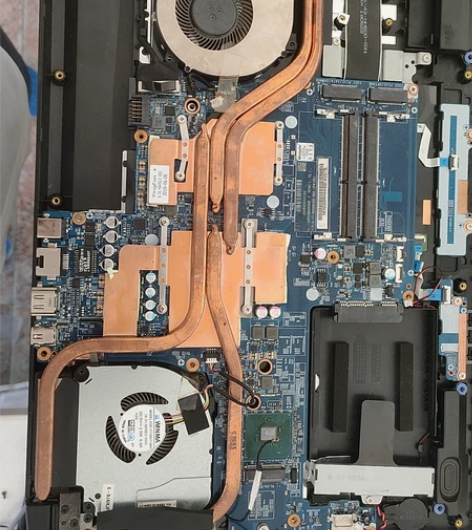 战神z7m i5 9代 1650 修过的 ...