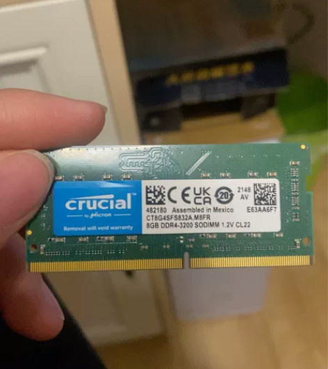 英睿达DDR4 3200 笔记本内存 感兴...