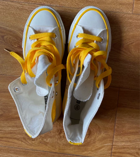 全新高邦帆布鞋 38码的 自己买回来没有穿...