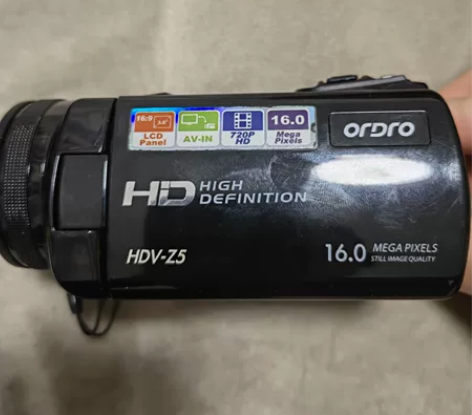 不开机  不知道好坏  是不是电池没电也不...