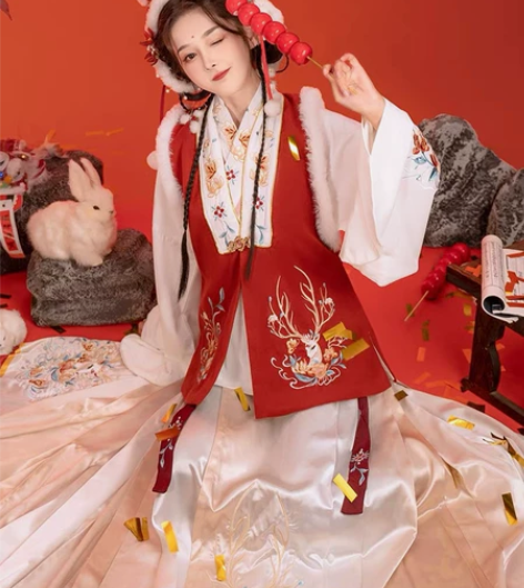 【出租】新年汉服耀春林间鹿正品原创明制斗篷...
