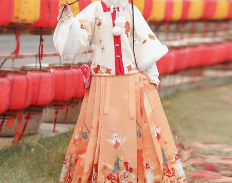 明制袄裙汉服女兔年拜年服 玉兔祈福 202...