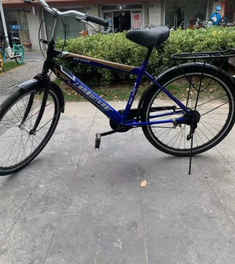 26自行车出让    二手自行车 。成色如...