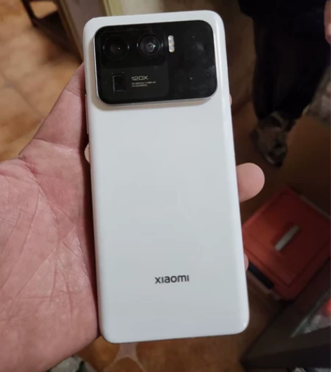 小米11ultra 12+256g,成色不...