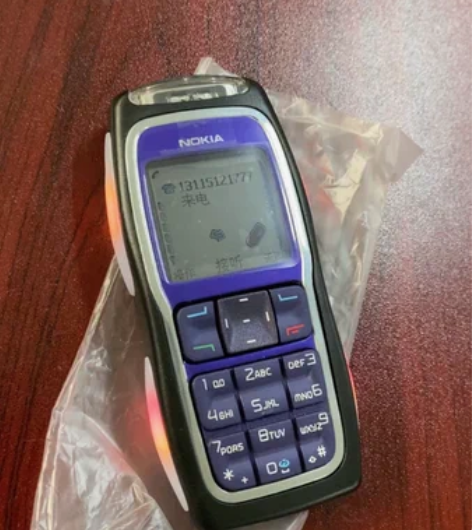 经典Nokia/诺基亚3220直板手机适用...