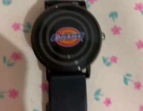 没电了 如图dickies正品手表 无污渍...