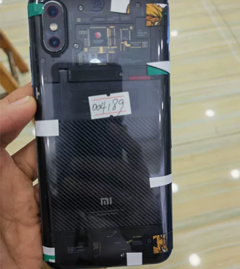 小米8探索版，8+128，原屏原后盖都破了...