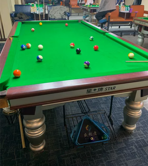 收一台台球桌，有货联系我。 感兴趣的话点“...
