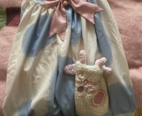 小奶糕大码加两个边夹 感兴趣的话点“我想要...