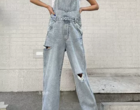 新款日单独家 破洞 拖地款直筒 背带牛仔裤...