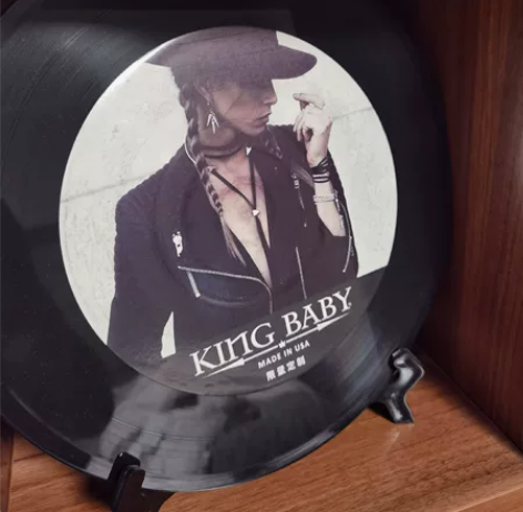 Kingbaby黑胶摆件唱片，有包装，支架...