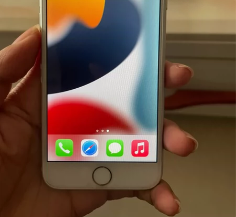 苹果8国行64G全网通 电池换过一次效率还...