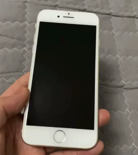 苹果8白色64G无拆修无更换,外观完美无划...