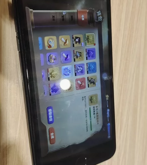 苹果8 plus，游戏机，无摄像头有指纹，...