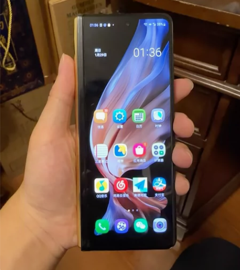 三星W22 心系天下折叠屏手机512G 个...