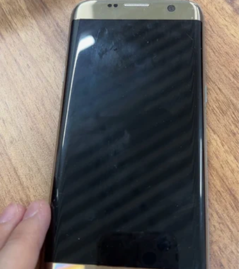 三星Galaxy S7 edge，备用或当...