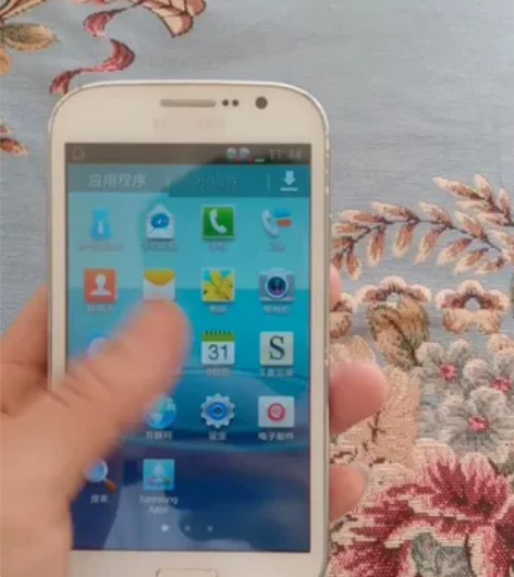 三星老人机售出不退不换诚信第一送华为手机不...