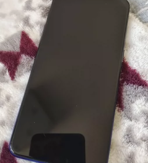 OPPOA7x   百元备用机 感兴趣的话...