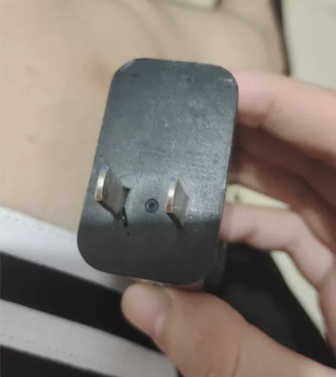 黑鲨2充电，换新手机了所以低价卖，还有黑鲨...