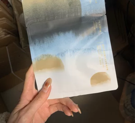 逐本油面膜5片，保湿，修复 感兴趣的话点“...