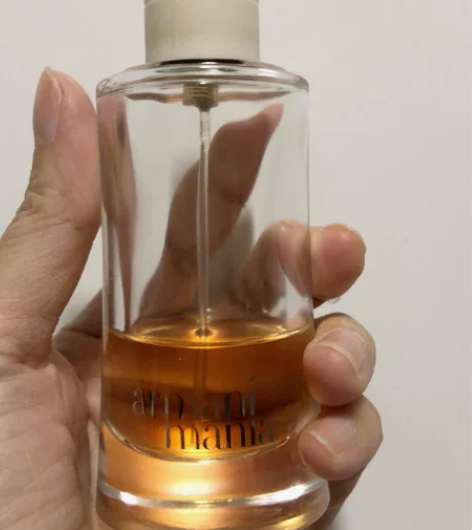 阿玛尼曼尼狂热女士香水50ml，余量如图，...