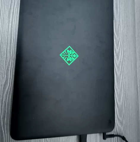 惠普暗影精灵二pro（游戏本），大学时去当...