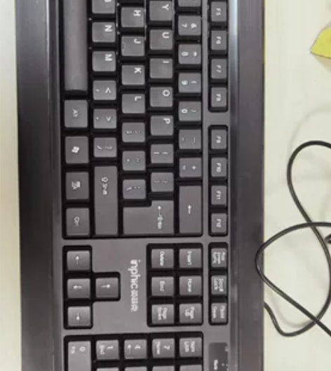 全新鼠标，买完就换了电脑用不上了，有盒子，...