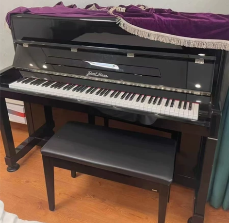 珠江钢琴118低价转让。畅销多年的型号，1...
