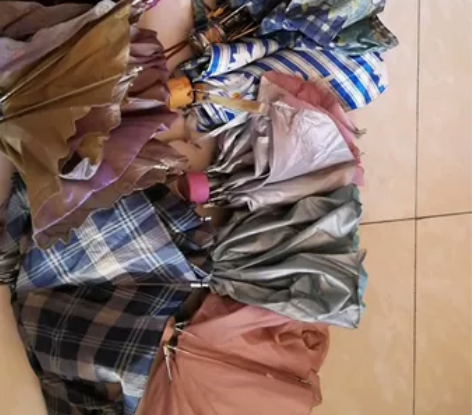 天堂伞9个 多年未用,便宜清仓处理,全部没...