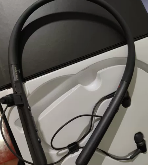 索尼WI-H700颈挂式无线耳机 箱说全 ...