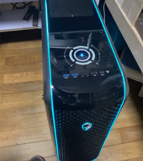 雷神，畅玩所有3A大做。 i7 10700...