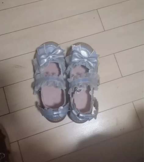 急出！大头娃娃鞋蓝色39码，穿过两次出门，...