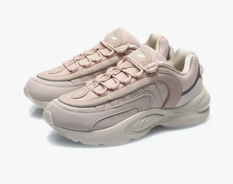 李宁v8跑鞋品牌型号:李宁v8 新旧程度:...