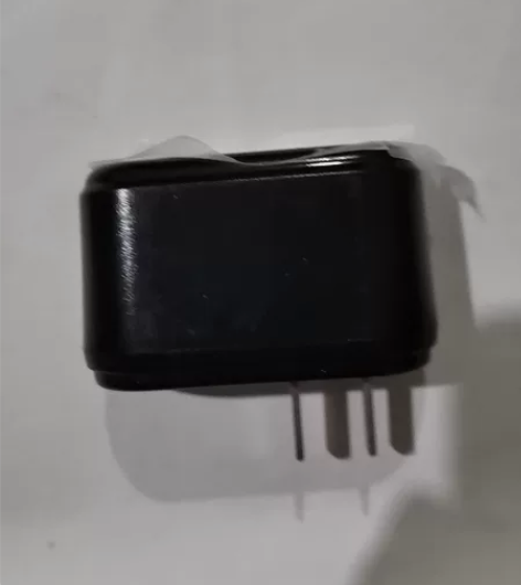 闲置5V1A手机充电头6个，50包邮 感兴...