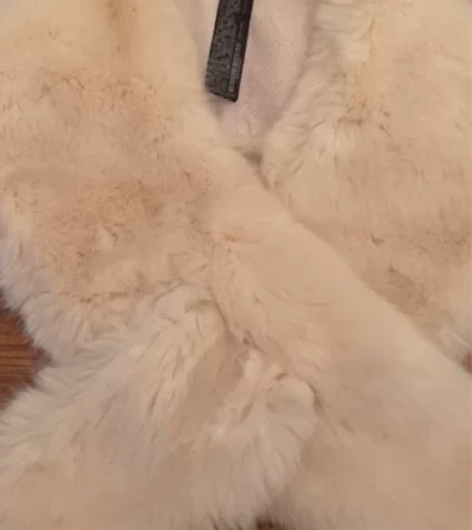 Zara正品围脖，手感非常好，售出不退不换...