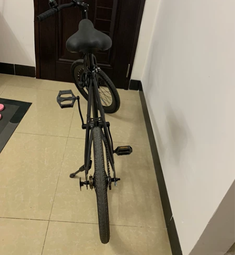 出闲置20寸倒刹死飞一台~ 三月份买的,买...