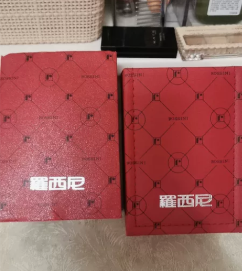 罗西尼手表,九成新,需要换电池,商场购入,...